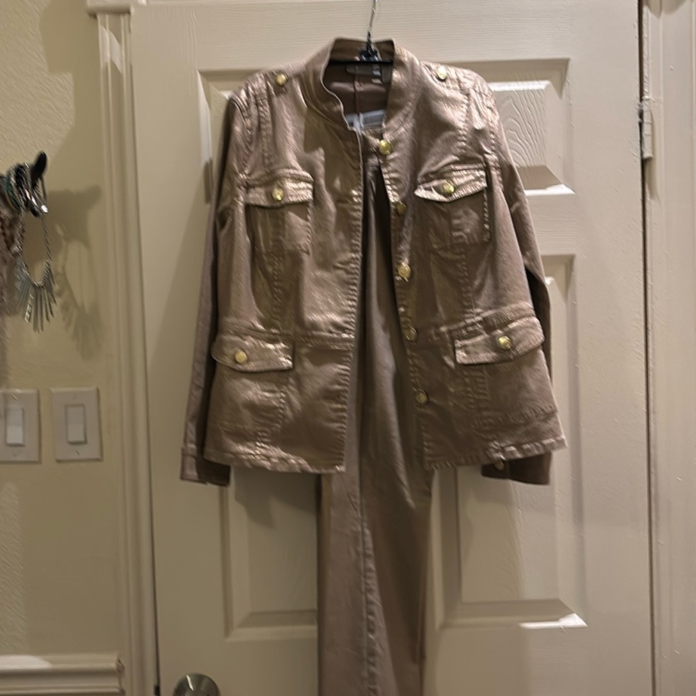 2 piece jacket and blue jeans cut pant in shimmer gold.
